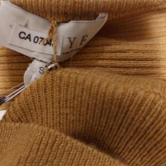 Wayf 2 piece set beige bnwt  size S - Picture 6 of 10